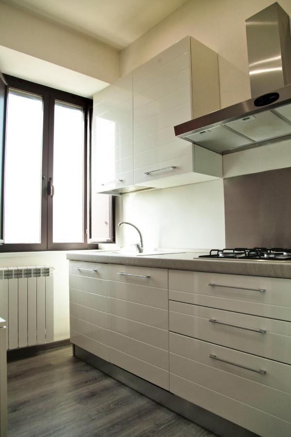 Li Ri Apartment Style ซอรา ภายนอก รูปภาพ